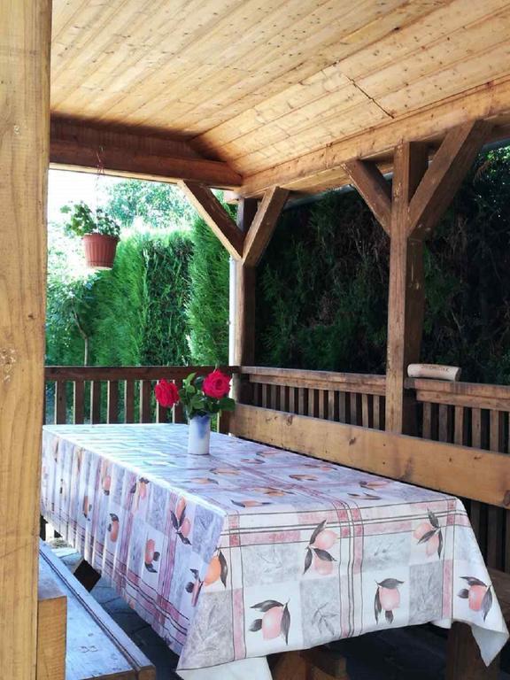 Ferienwohnung Sara Vendeghaz Balatonkeresztúr Exterior foto